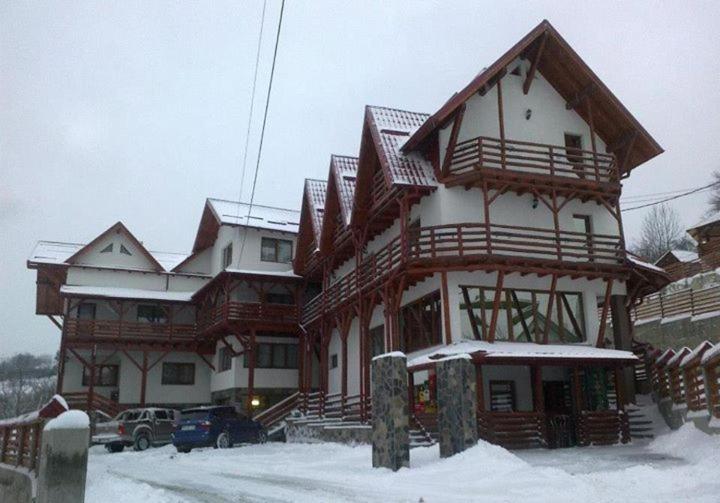 Pensiunea Valcinet Borşa Exterior foto